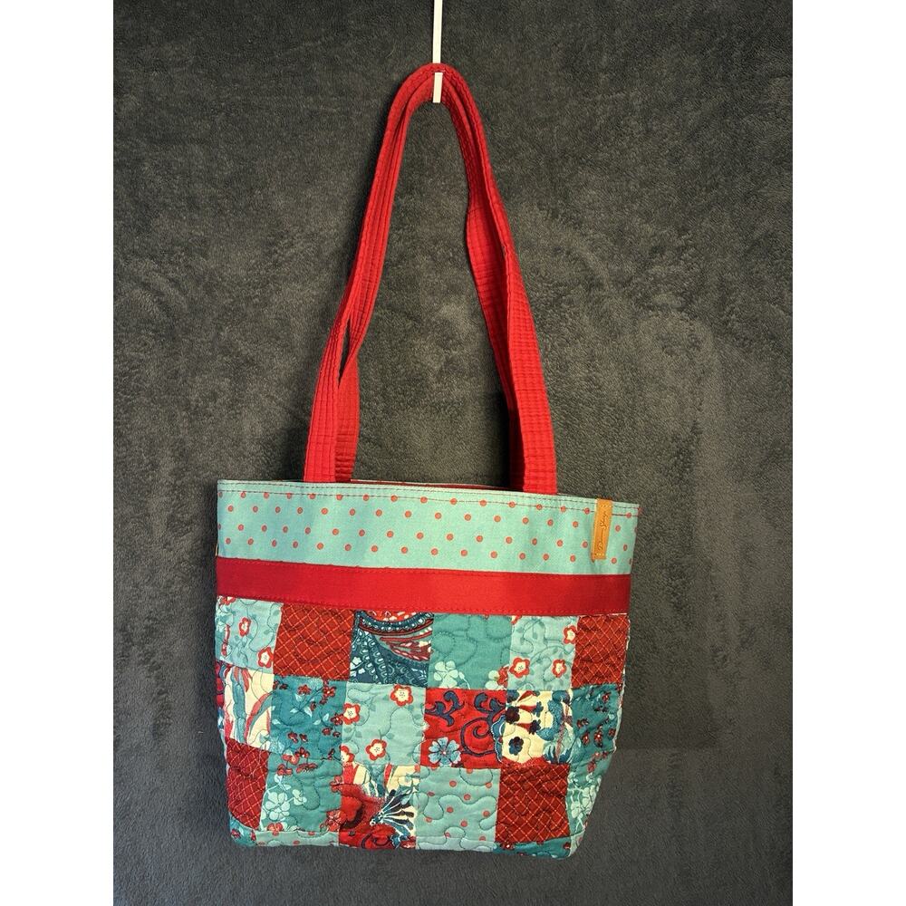 Donna Sharp "Abilene" Quilted Patchwork Look Shoulder TOTE